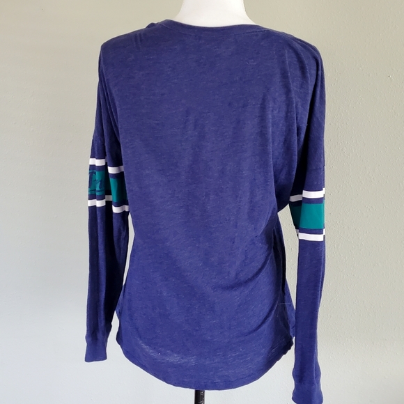 PINK VICTORIA'S SECRET Tee - Size S/P (EUC) - Picture 3 of 6